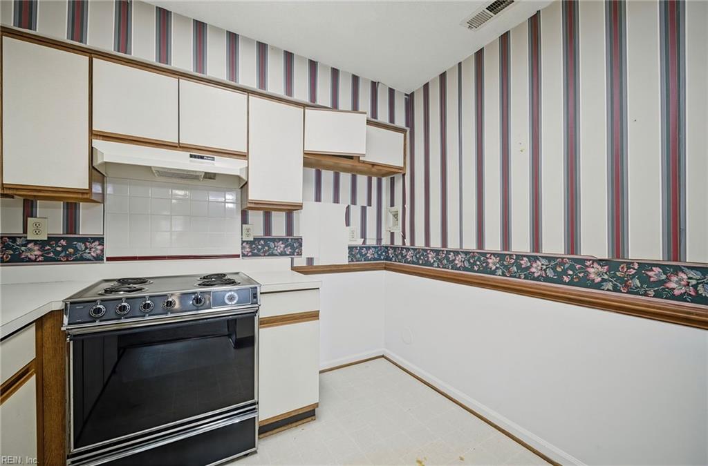 1013 Saint Andrews Way Property Photo 14