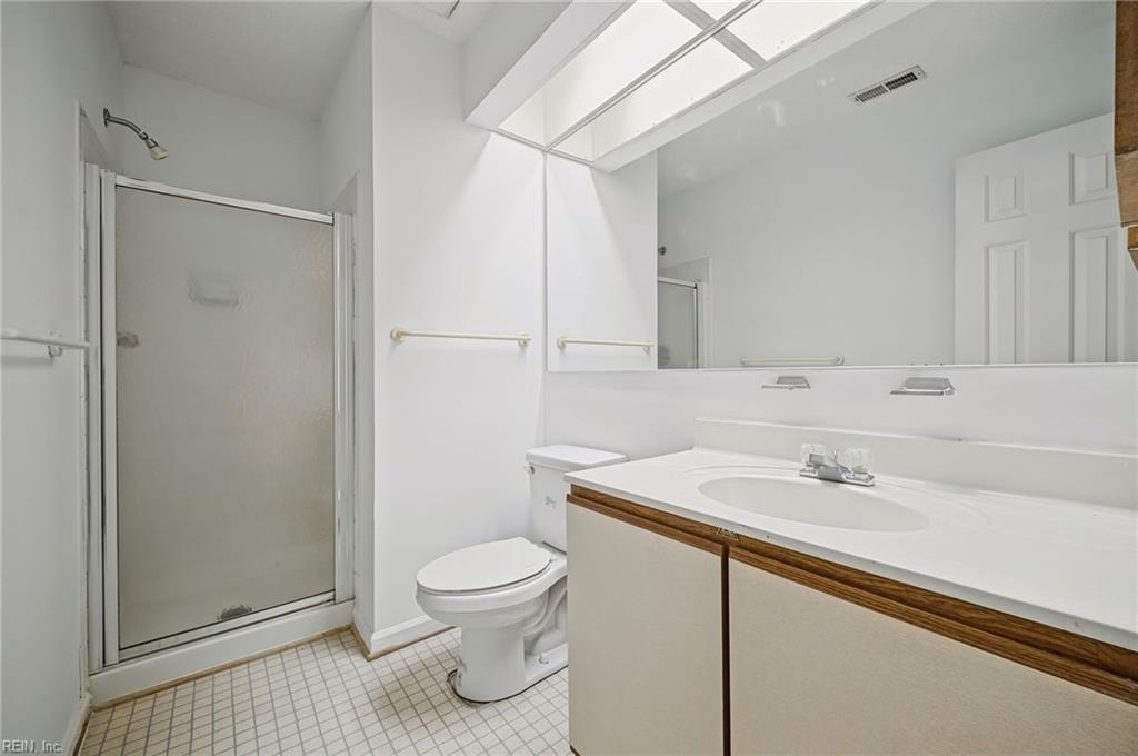 1013 Saint Andrews Way Property Photo 25