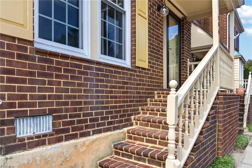 306 Worthington Sq Property Photo 2