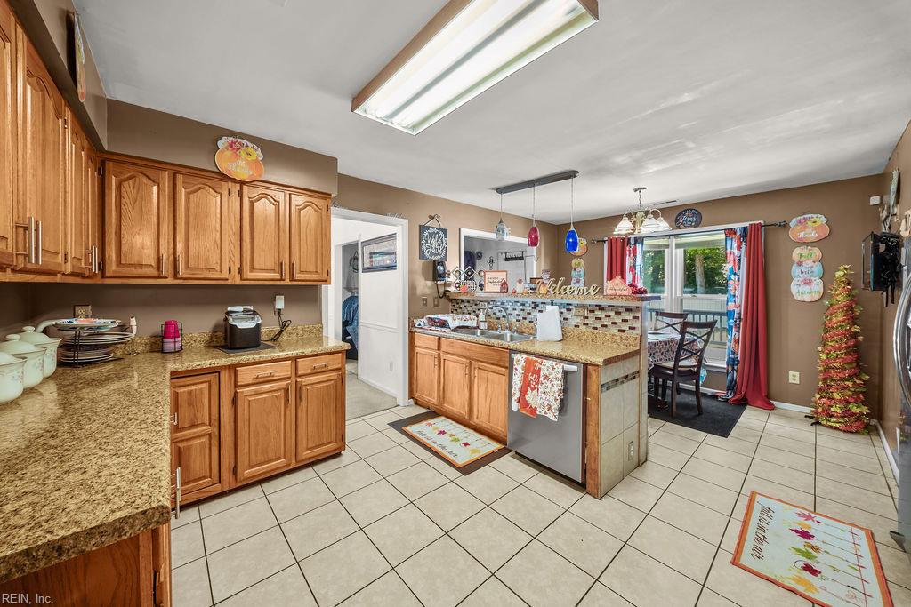 809 Haskins Dr Property Photo 8