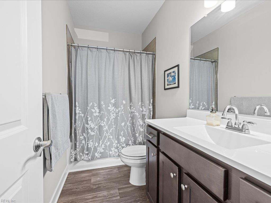 311 Fishers Ct Property Photo 24