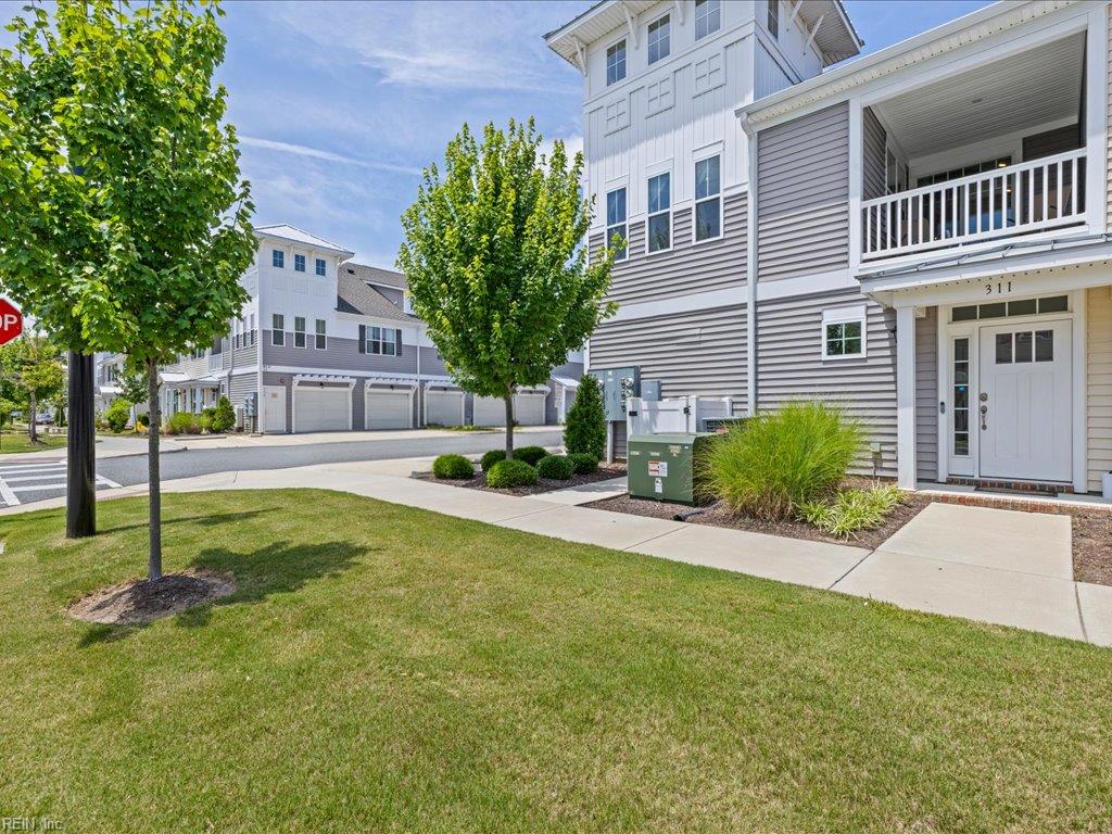 311 Fishers Ct Property Photo 34