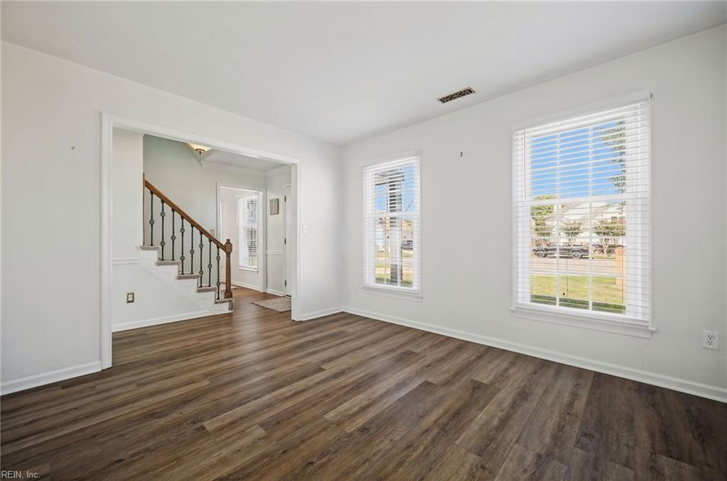1705 Well Water Ln Property Photo 5