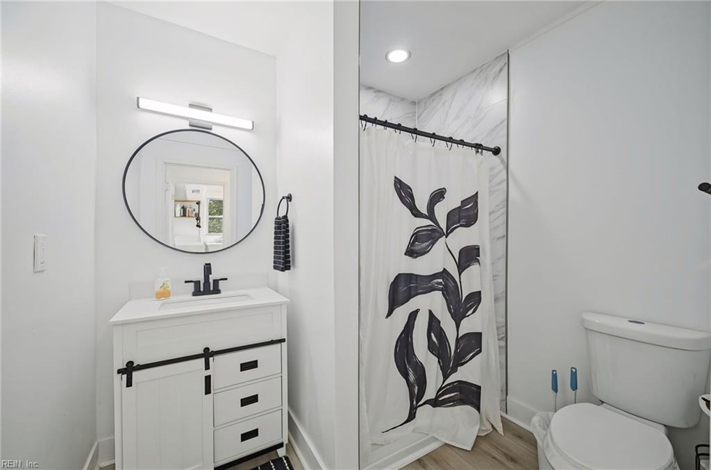 4057 Woodland Dr Property Photo 24
