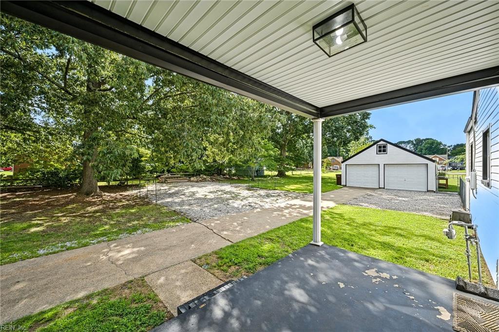 4057 Woodland Dr Property Photo 29