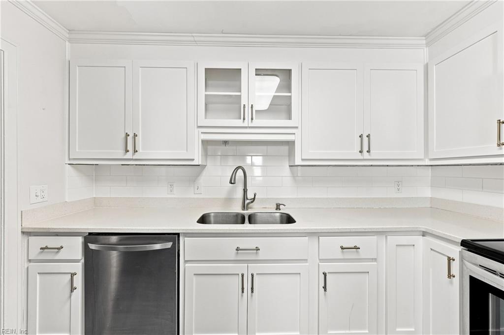 210 Daniel Way Property Photo 3