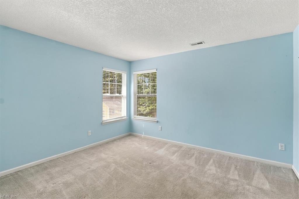 952 Checkerspot Way Property Photo 20