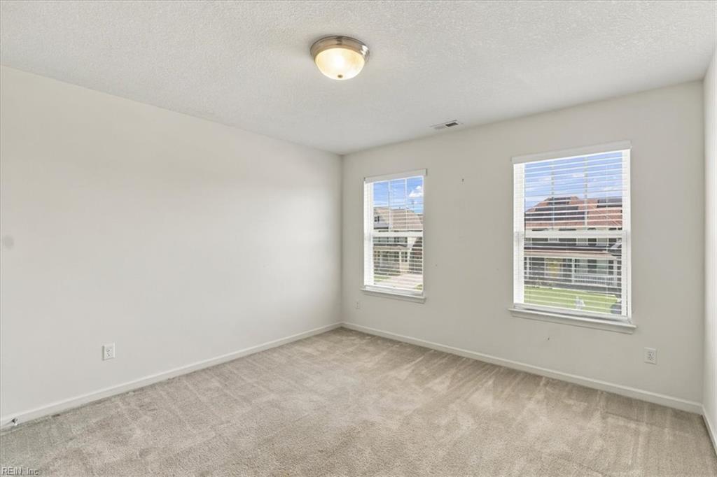 952 Checkerspot Way Property Photo 26