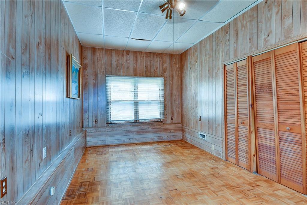 2905 Pinewood Dr Property Photo 8