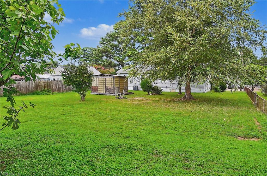 2905 Pinewood Dr Property Photo 11