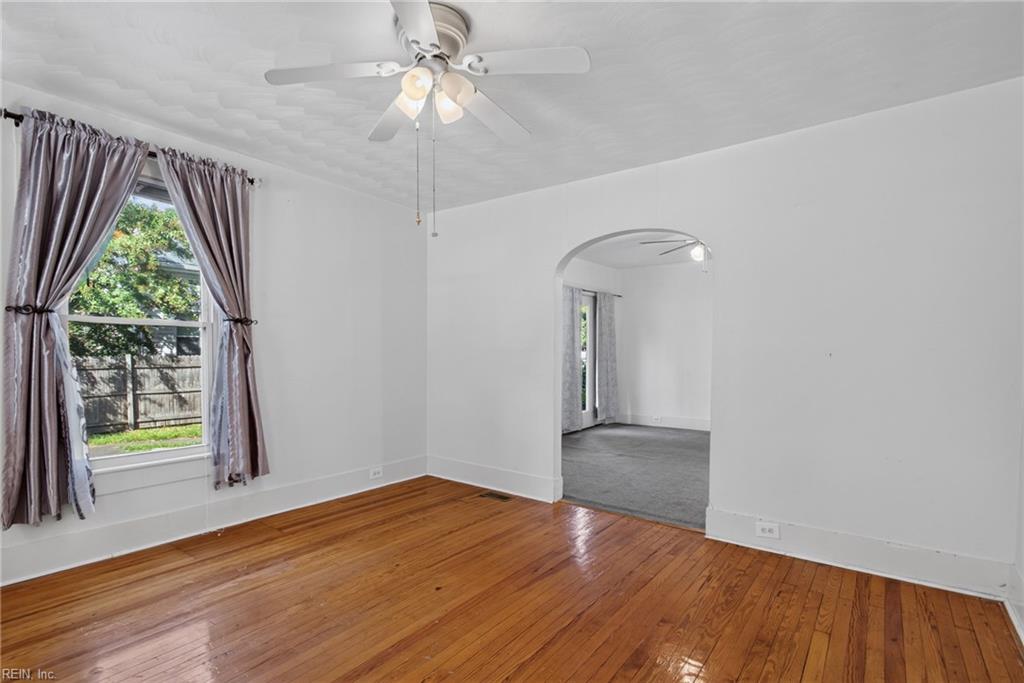 3400 Jackson St Property Photo 5