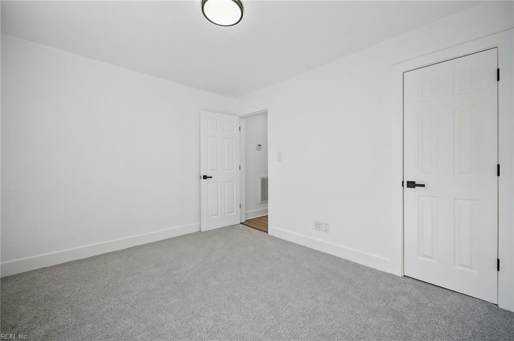 6524 Hudson Ave Property Photo 23