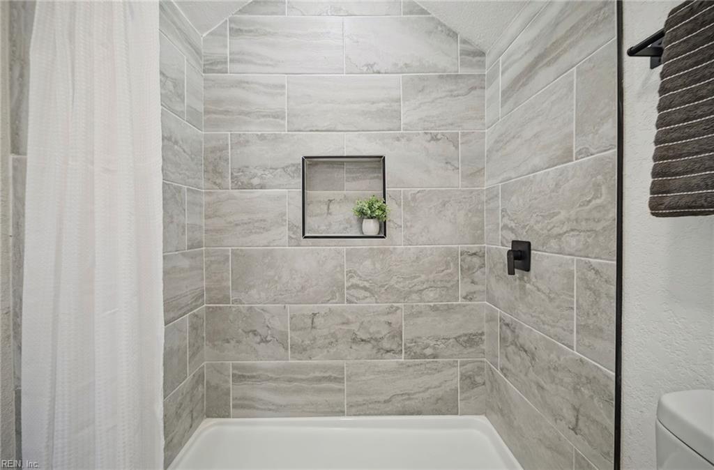 6524 Hudson Ave Property Photo 32