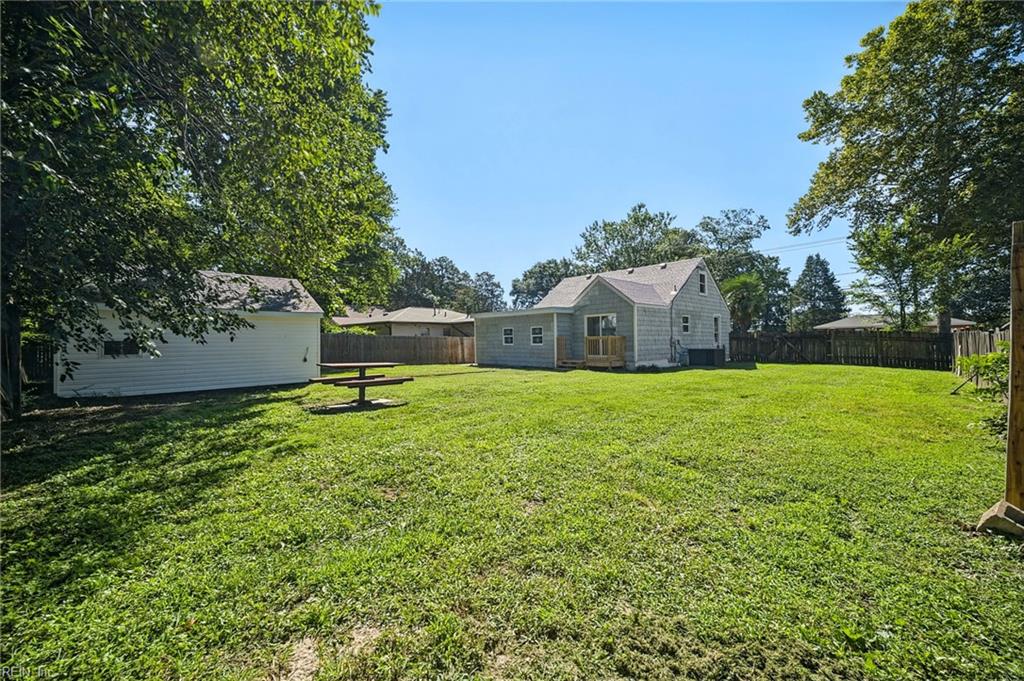 6524 Hudson Ave Property Photo 36