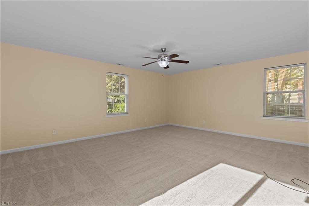 2845 Earlscourt Ave Property Photo 34