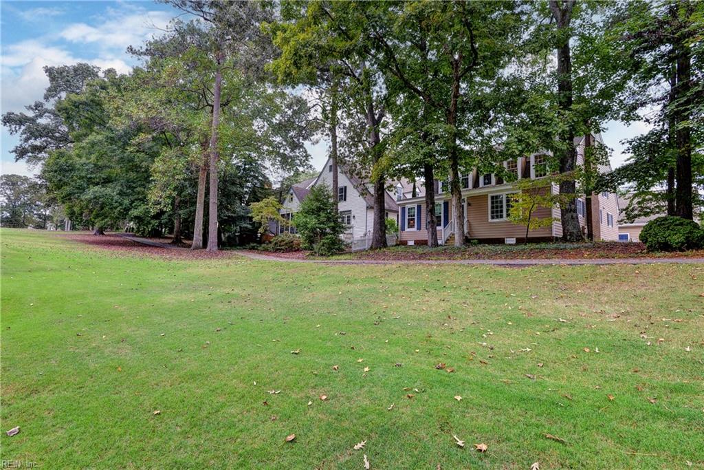 102 Alwoodley Property Photo 2