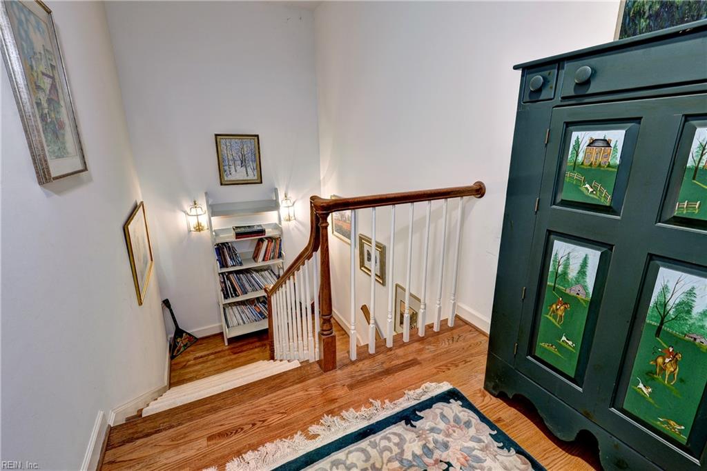 102 Alwoodley Property Photo 23
