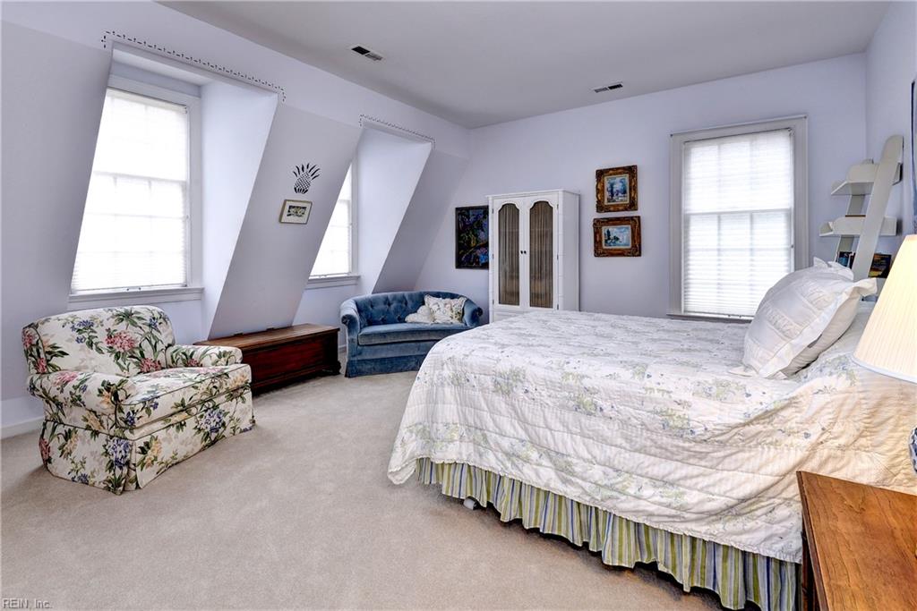 102 Alwoodley Property Photo 26