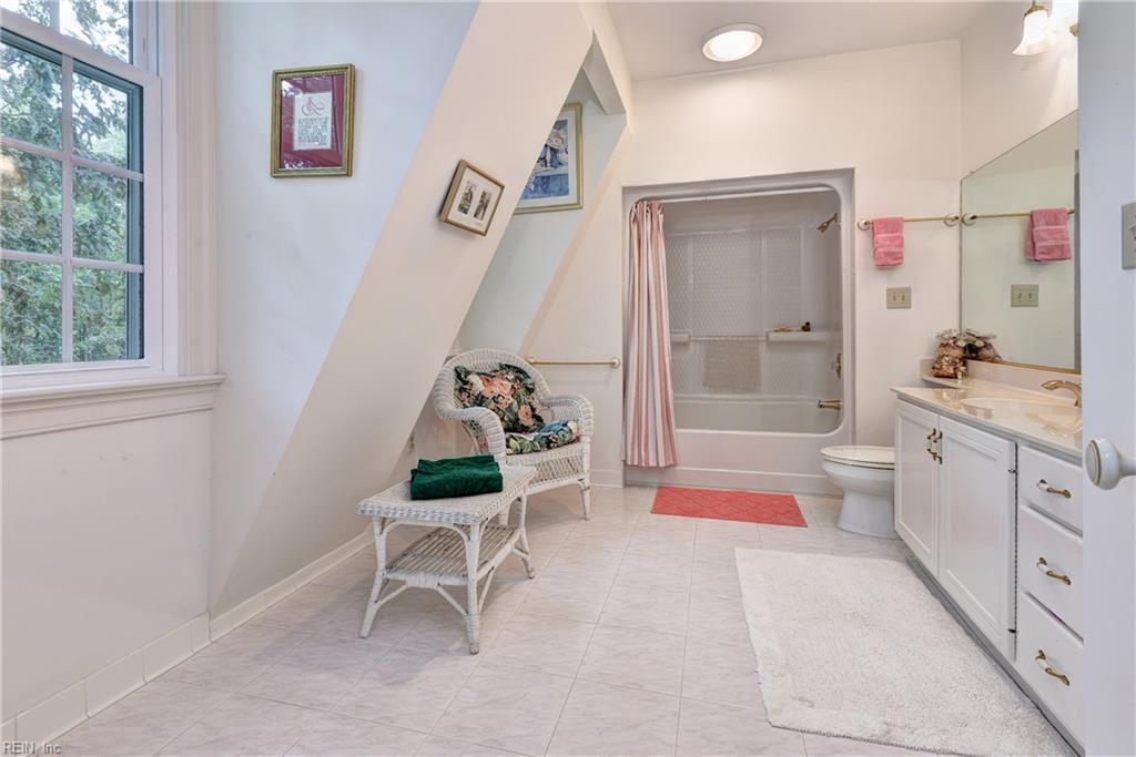 102 Alwoodley Property Photo 28