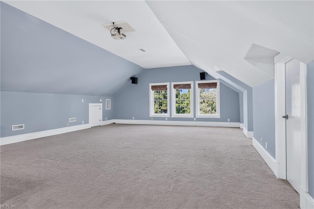 1017 Dartford Mews Property Photo 33