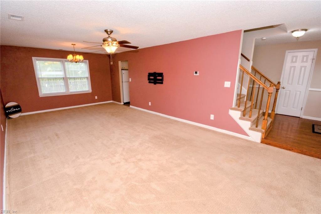 1901 Kelly Rn Property Photo 3