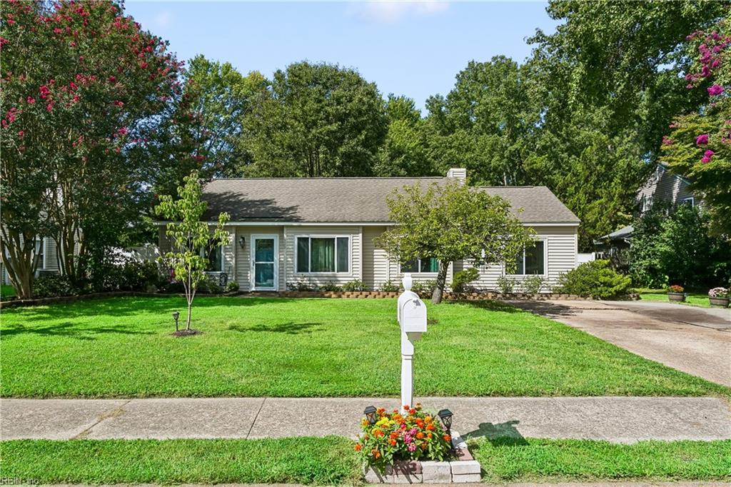 135 Springdale Way Property Photo 3