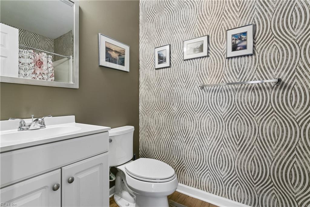 135 Springdale Way Property Photo 23