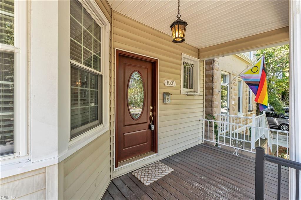 1031 Redgate Ave Property Photo 5