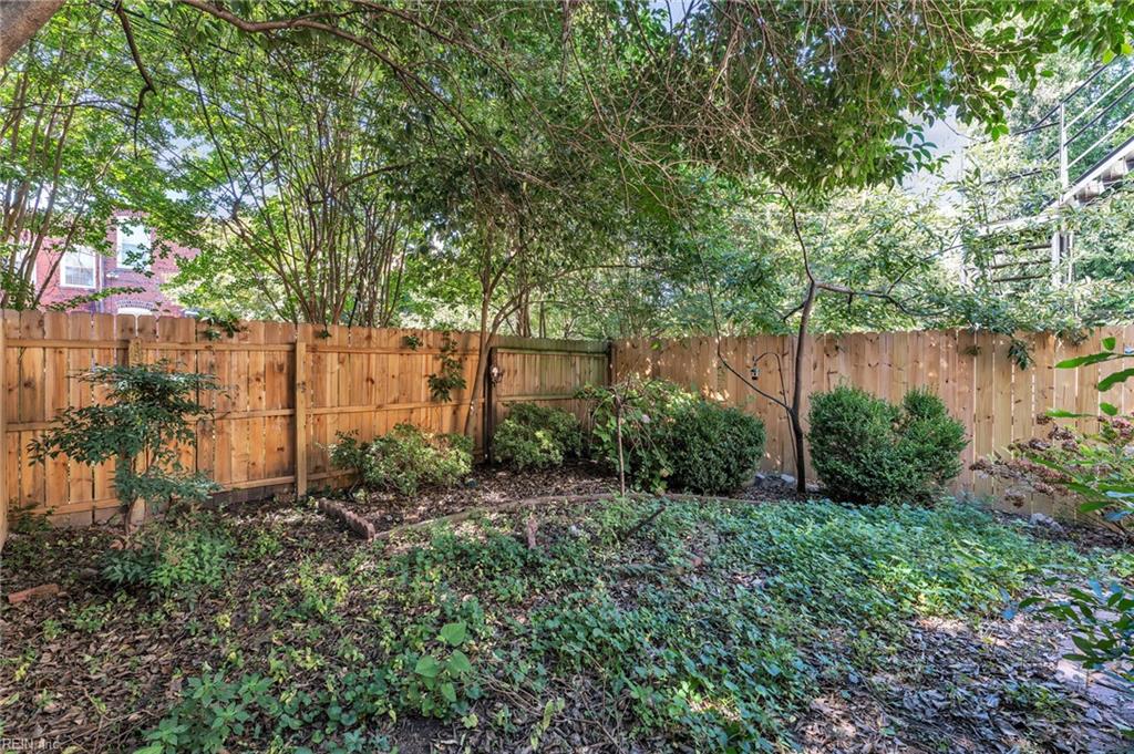 1031 Redgate Ave Property Photo 47