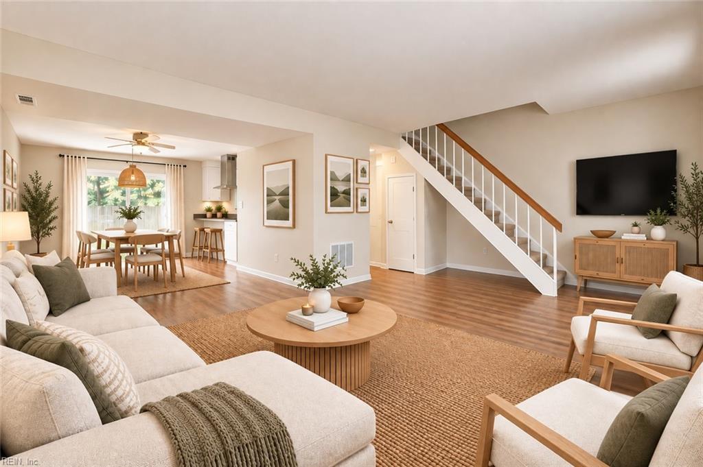 3228 Scarborough WAY Property Photo 1