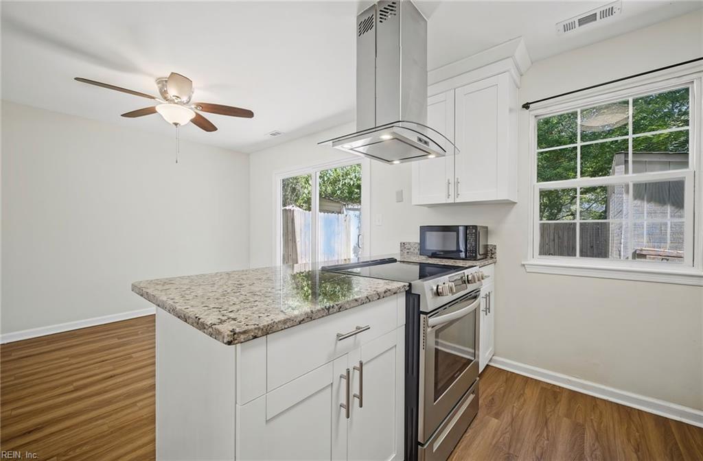 3228 Scarborough Way Property Photo 15