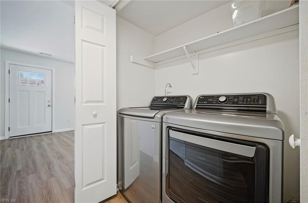 3228 Scarborough Way Property Photo 27