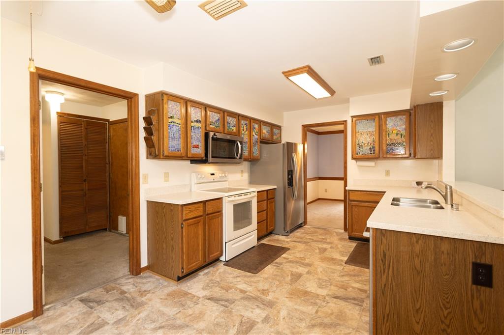 1104 Copper Stone Circle Cir Property Photo 9