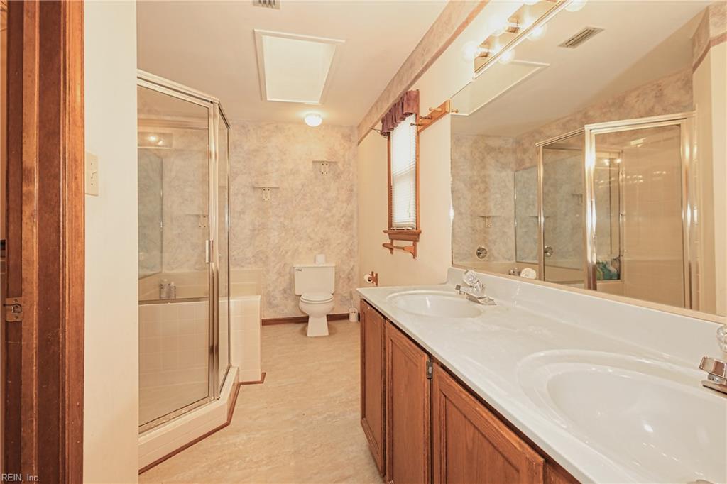 1104 Copper Stone Circle Cir Property Photo 13