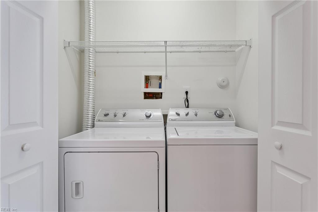 2101 Westgate Cir Property Photo 19