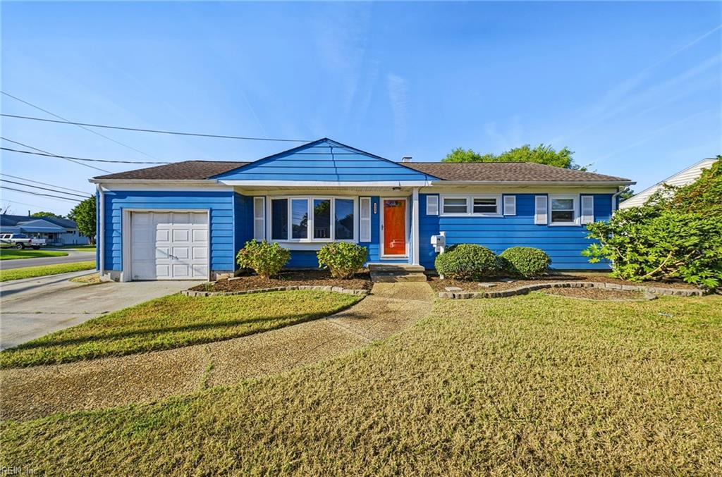 2225 Helsley Ave Property Photo 1