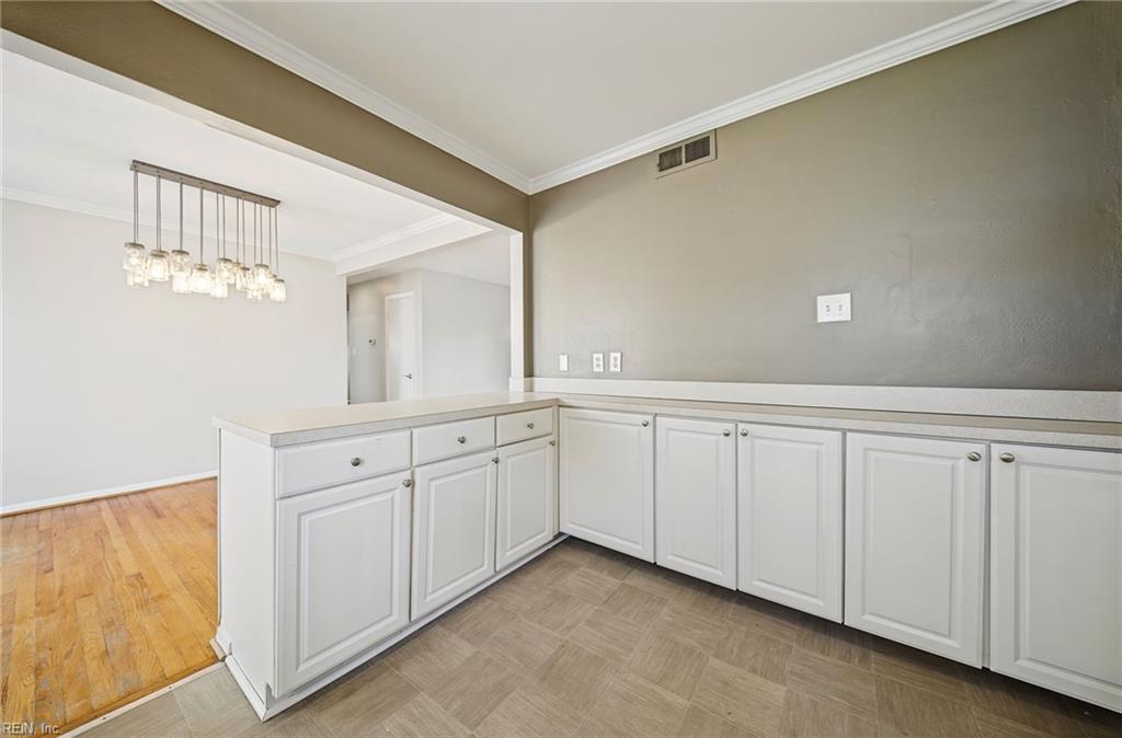 2225 Helsley Ave Property Photo 10