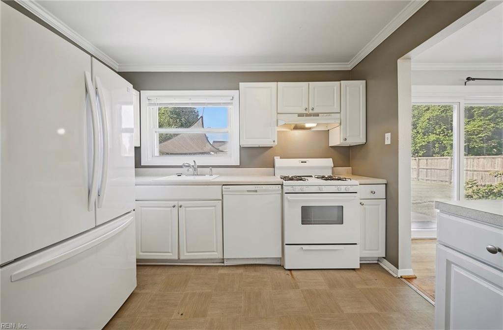 2225 Helsley Ave Property Photo 12