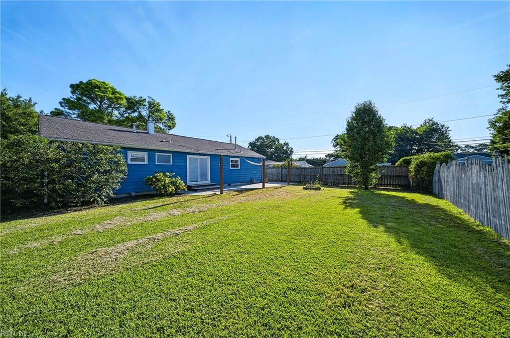 2225 Helsley Ave Property Photo 23