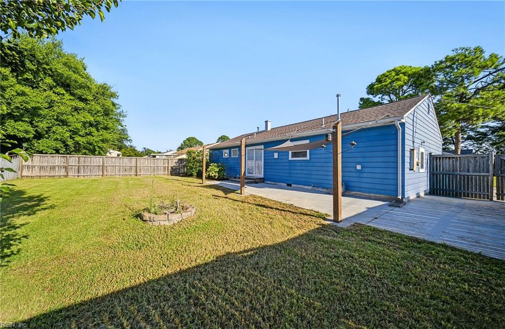 2225 Helsley Ave Property Photo 25