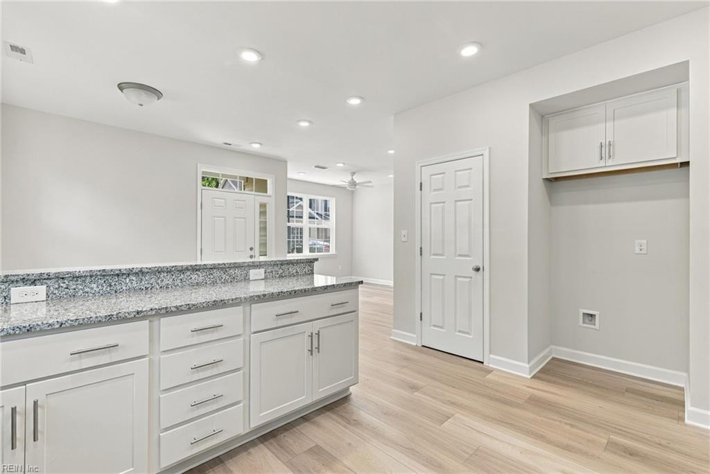 201 Patriots Village Ct Property Photo 8