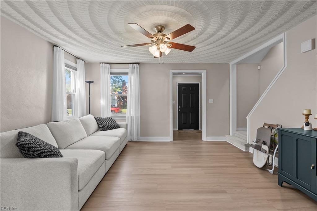 3838 Wake Cir Property Photo 4
