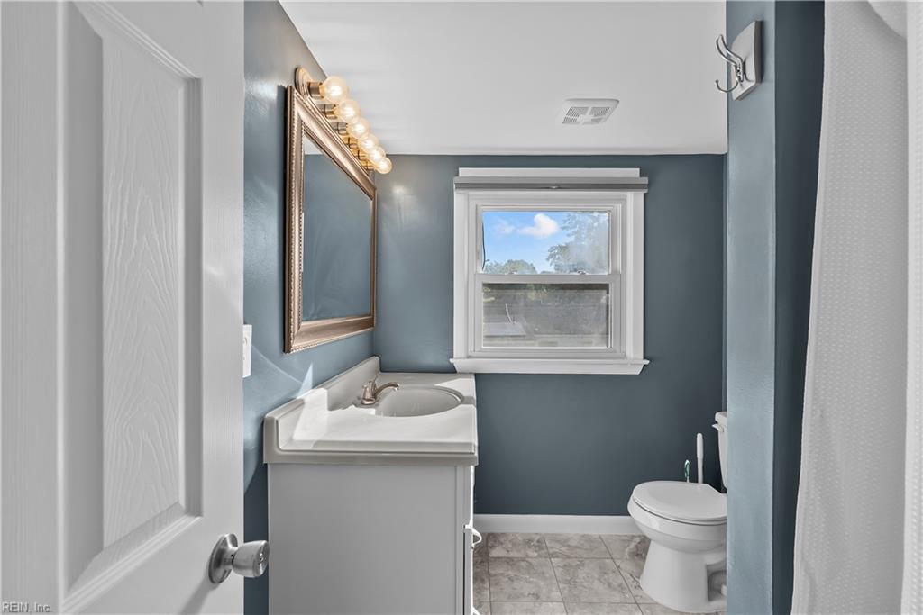 3838 Wake Cir Property Photo 38
