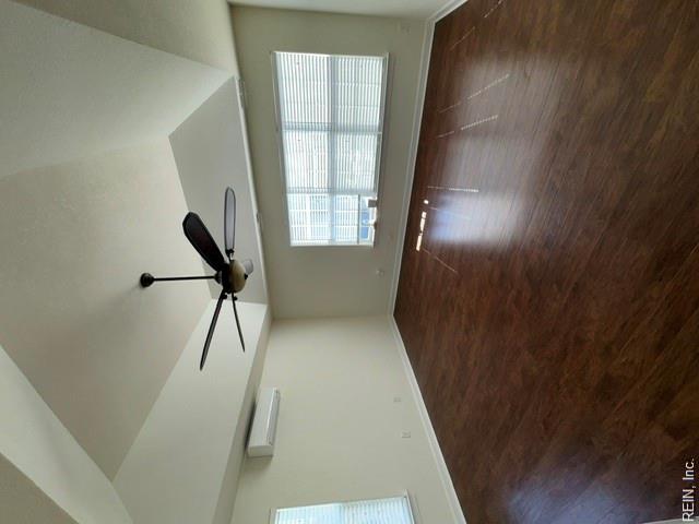 403b 16th St Property Photo 13