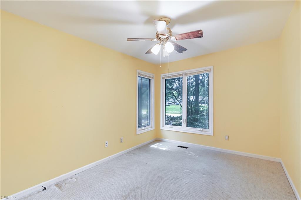 223 Yorktown Rd Property Photo 17