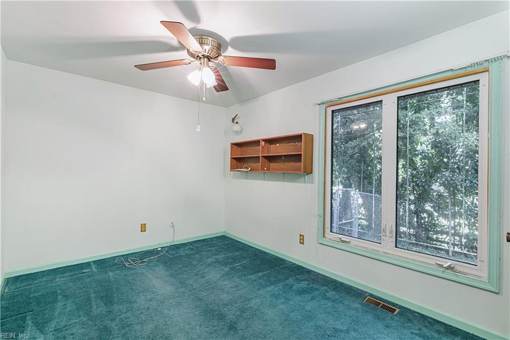 223 Yorktown Rd Property Photo 20