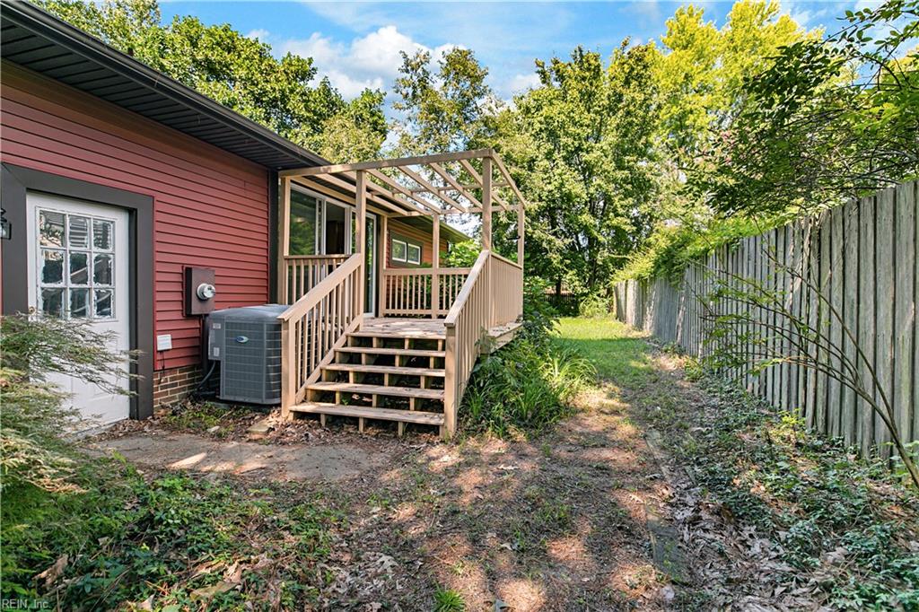 223 Yorktown Rd Property Photo 30