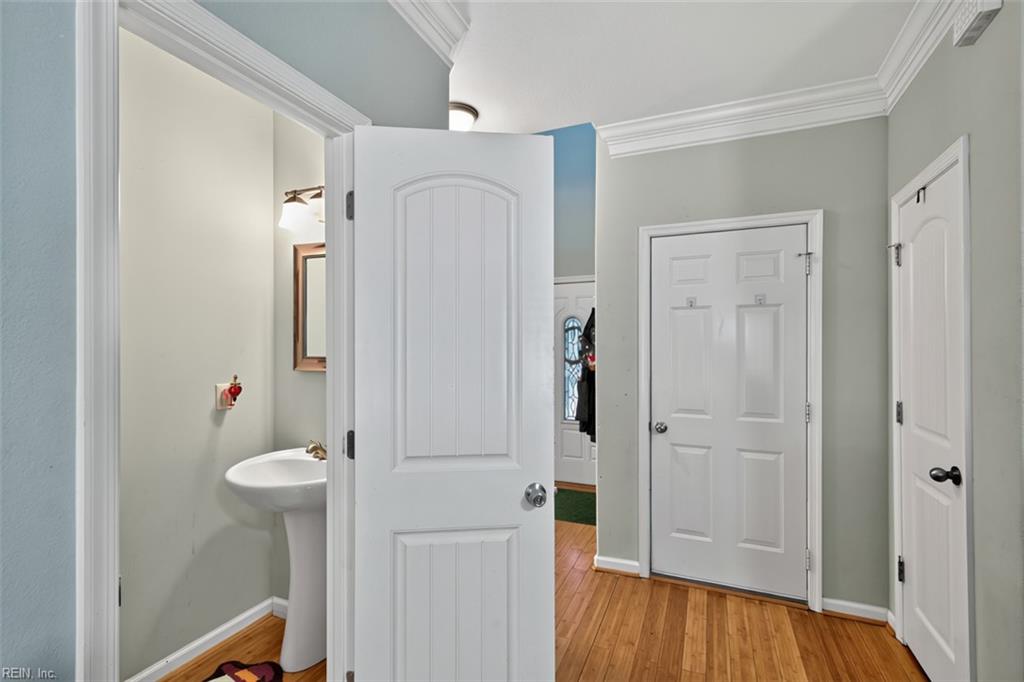 5519 Levine Ct Property Photo 13