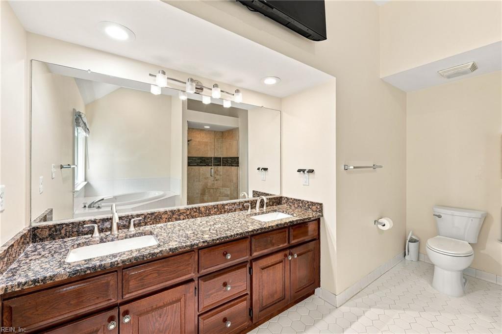 1529 Lauren Ashleigh Dr Property Photo 29