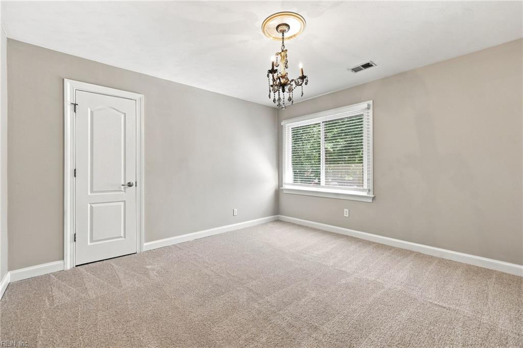 1529 Lauren Ashleigh Dr Property Photo 36